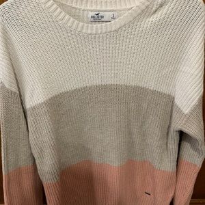 Hollister sweater